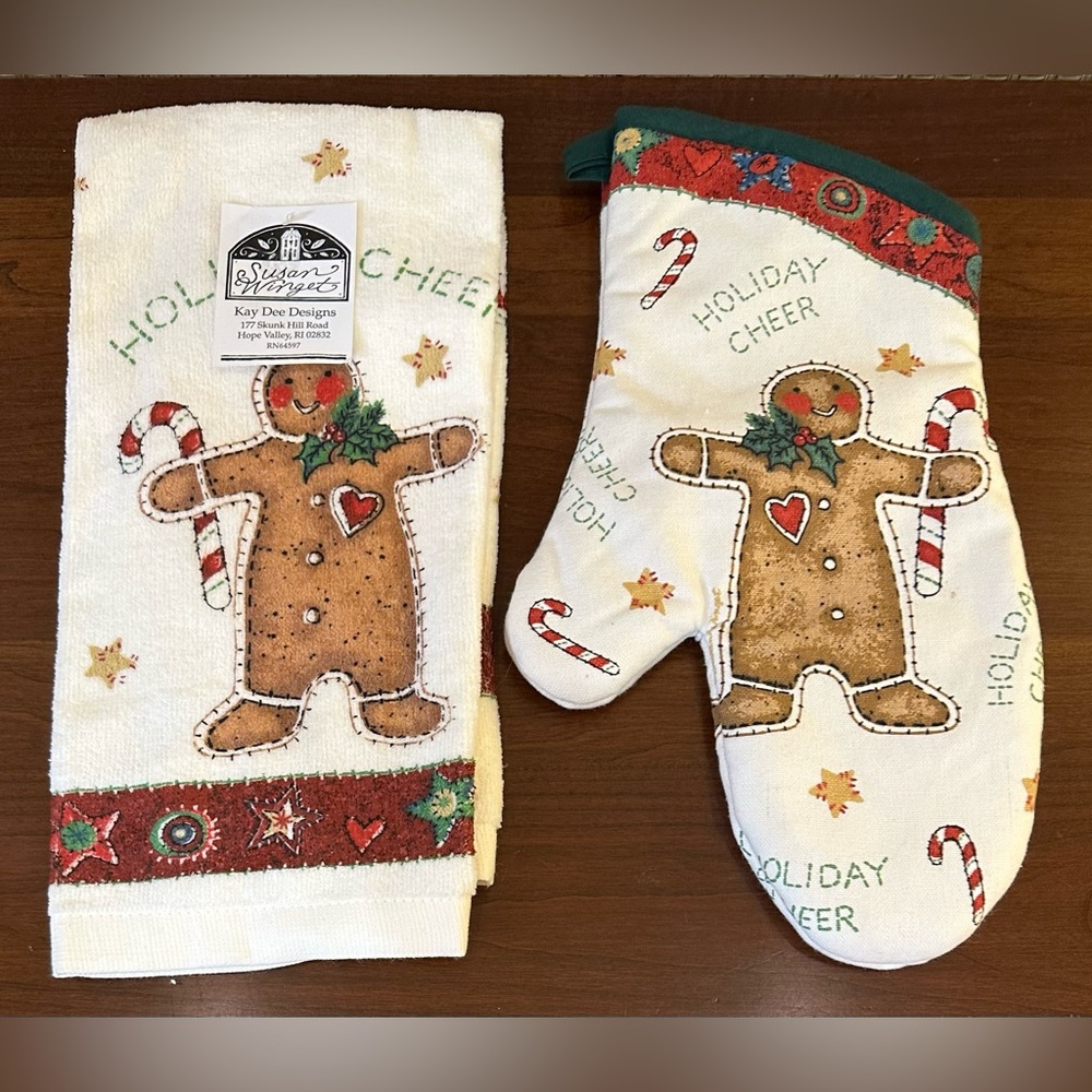 🎄Susan Winget Set Gingerbread Design Cream Christmas Dish Towel & Oven Mitt